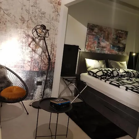 Vip, With Free Garage Parking Apartman Pula