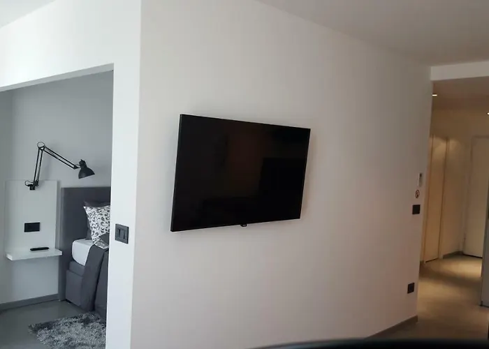 Vip, With Free Garage Parking Pula