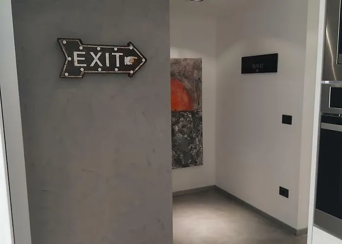 Vip, With Free Garage Parking Πούλα