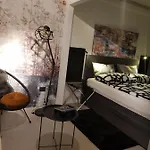 Vip, With Free Garage Parking Apartment Pula