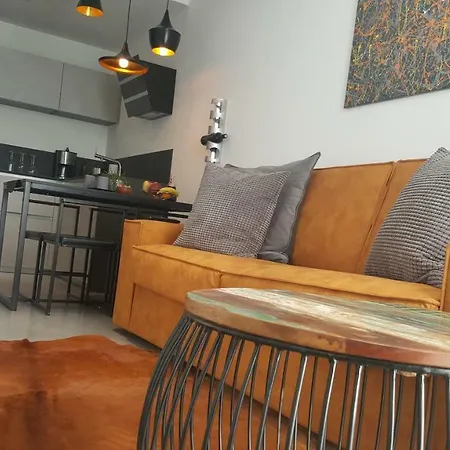 Апартаменти Vip, With Free Garage Parking Пула