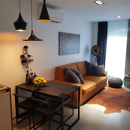 Vip, With Free Garage Parking * Пула