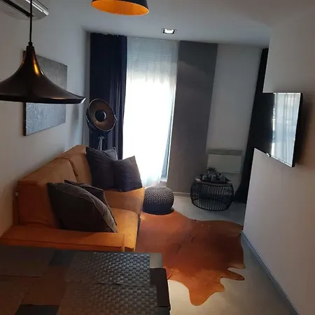 Vip, With Free Garage Parking * Pula