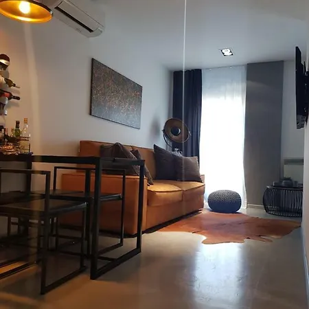 Апартаменти Vip, With Free Garage Parking *